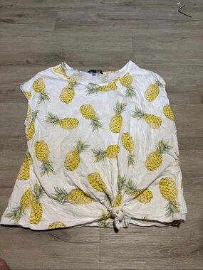 CHARLIE B White Tank Top with Yellow Pineapple‎ Print